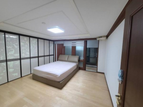 Lotte Castle Noble APT 4룸 2욕실 강남 프리미엄 풀옵션 장기도 가능